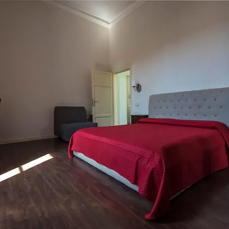 Regina 4*