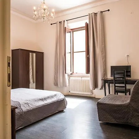 Regina 4*